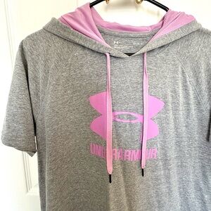 Under Armour Gray Hoodie Tee